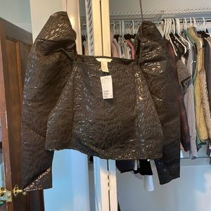 Black puff sleeve H&M top
